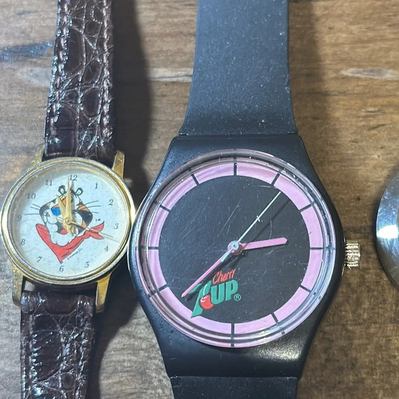 VTG Jewelry Lot Bundle of 7 Count Pieces (6 Watches & 1 Set Ear Ring ASS. style main image 15
